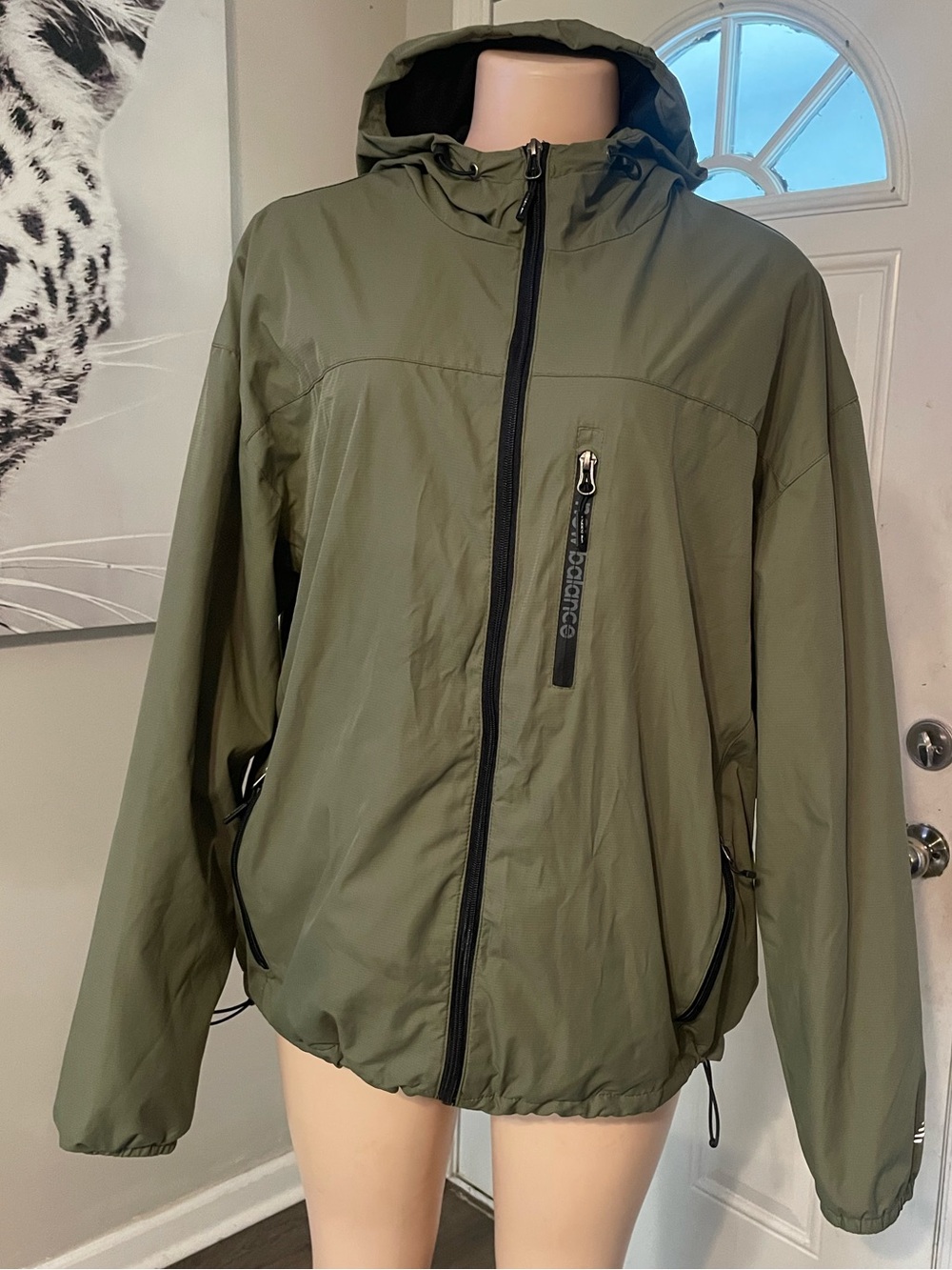 Olive Army green New Balance full-zip hooded windbreaker jacket Men XL top activ